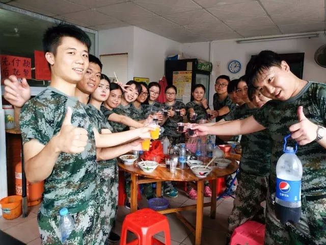 1500517124679675.jpg 640.webp (10).jpg